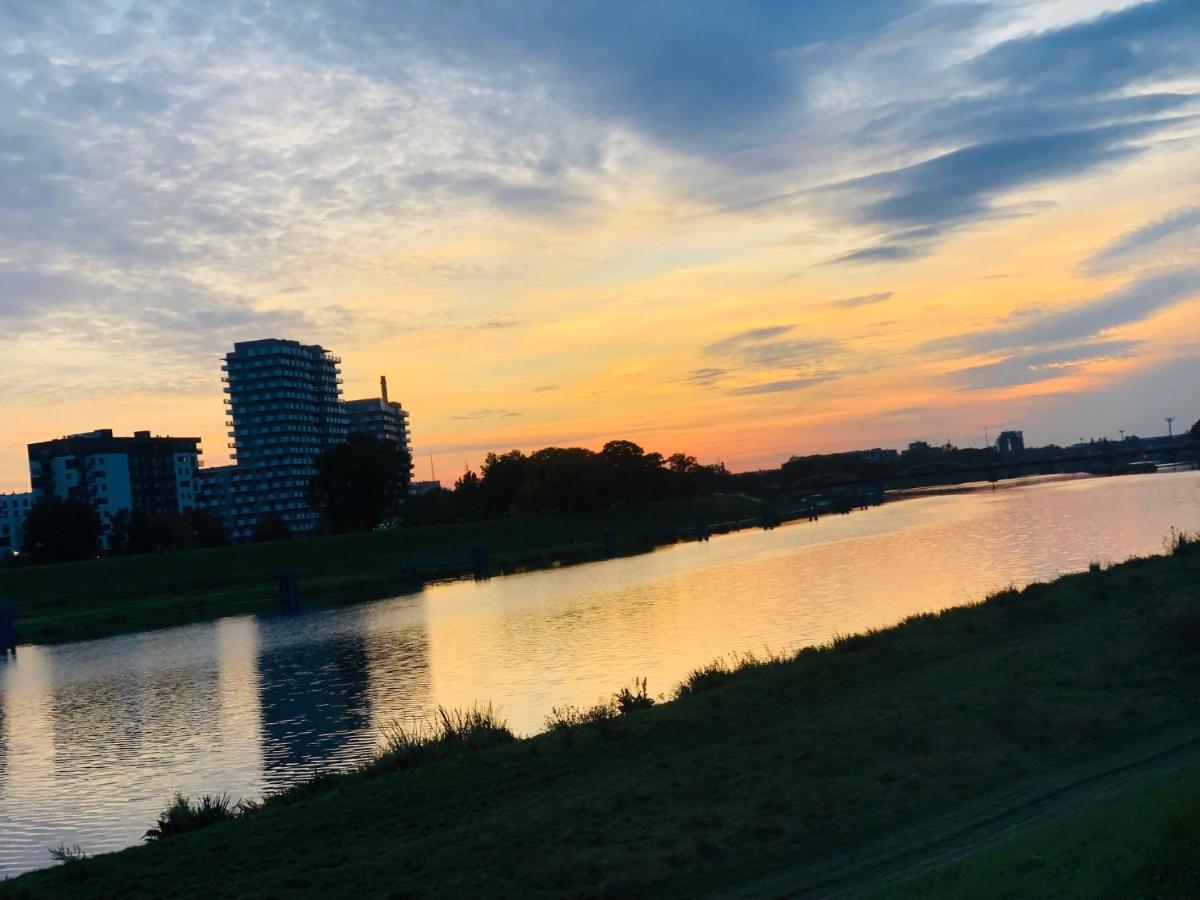 Apartament Z Tarasem I Widokiem Na Odre Wrocław Eksteriør billede
